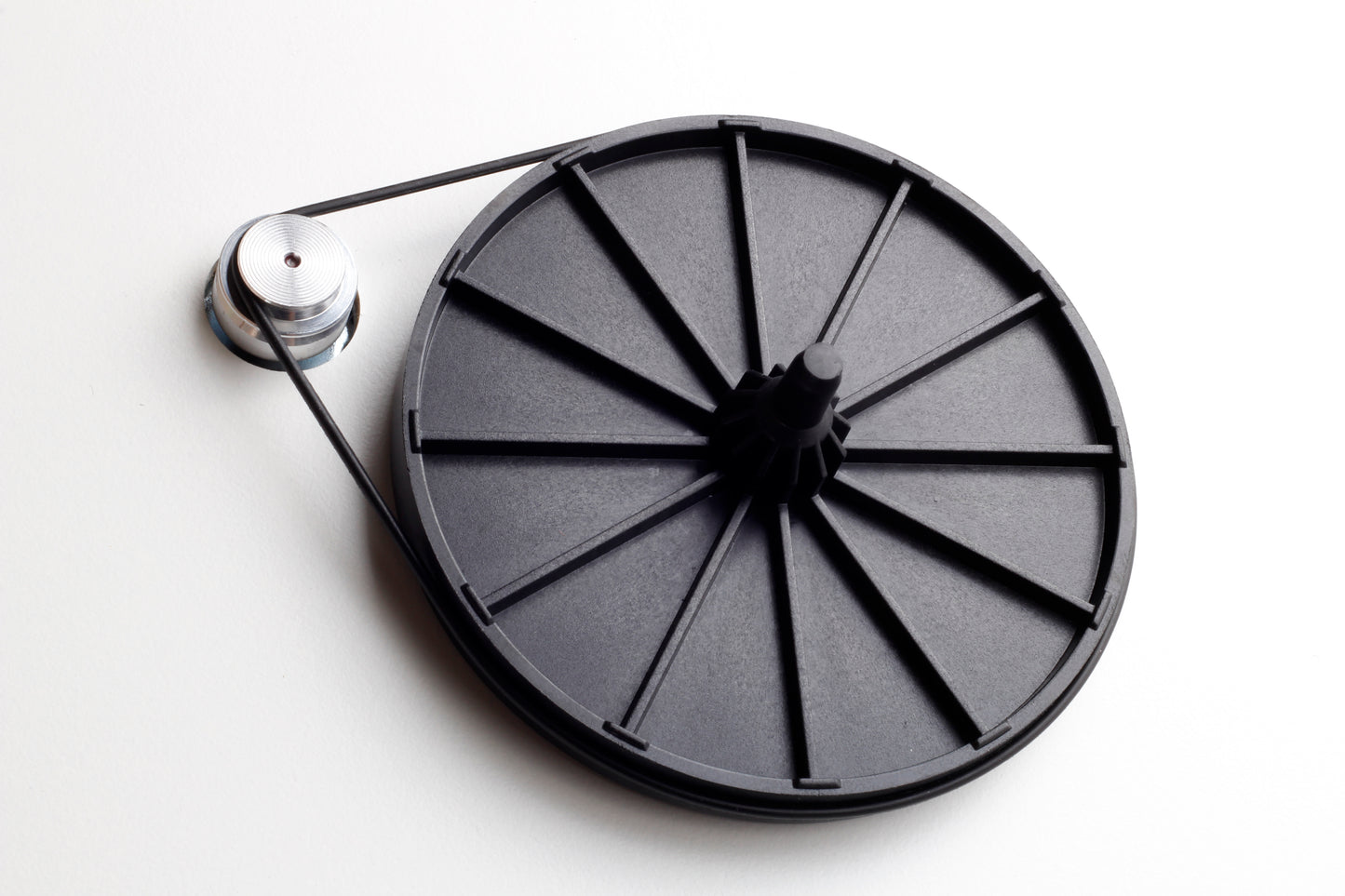 Product image of the drive belt and spindle for a Rega Planar 1 Plus turntable in Matt White finish