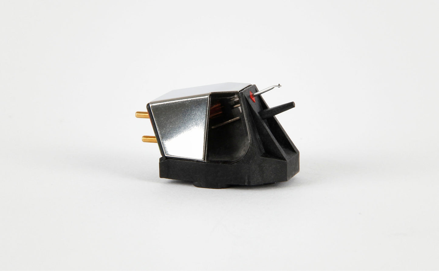 Product Image of a Rega ND5 Moving Magnet cartridge for a turntable.