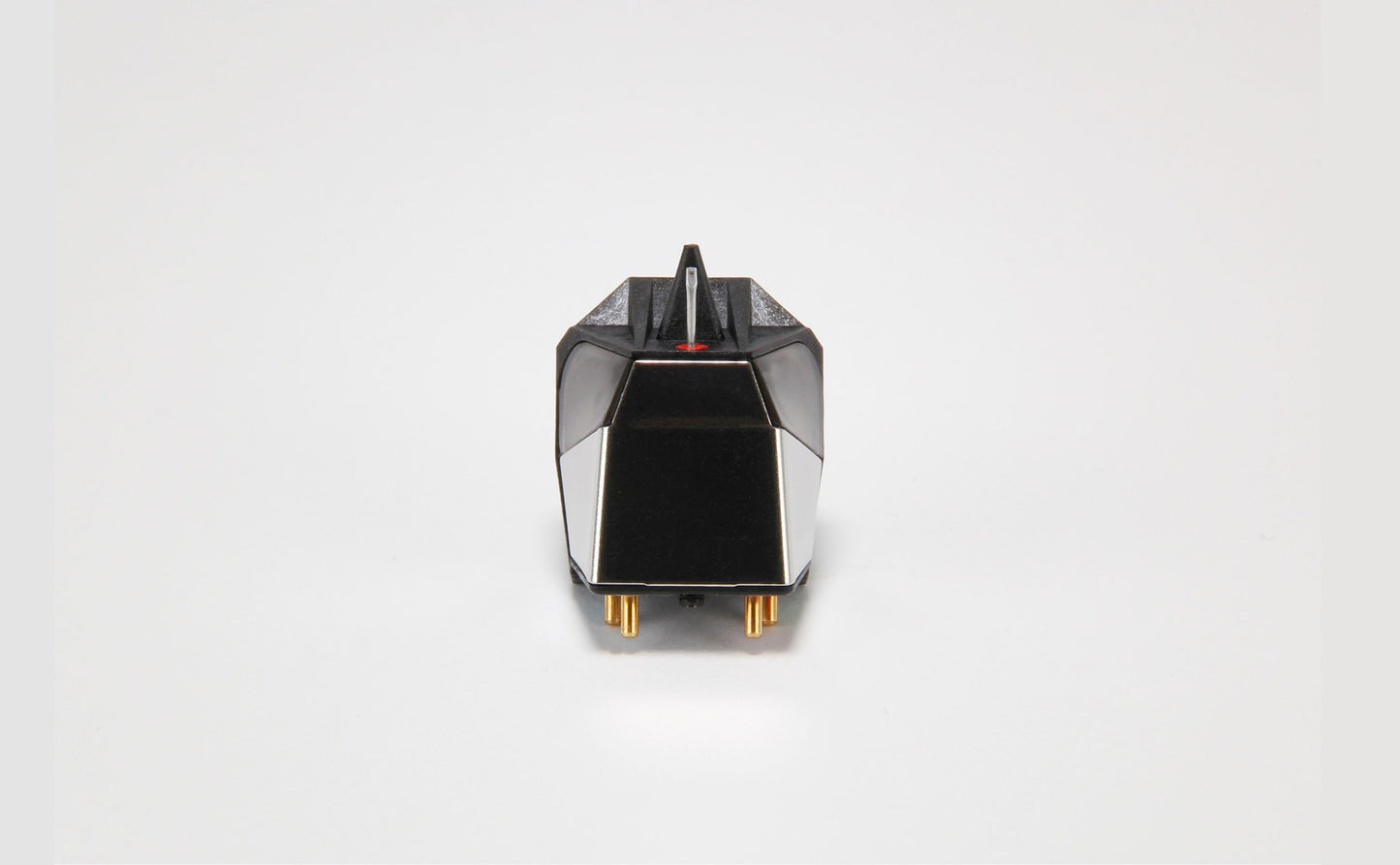 Product Image of a Rega ND5 Moving Magnet cartridge for a turntable.