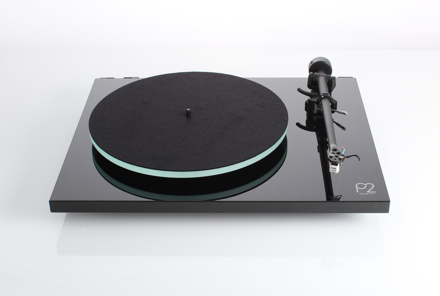Product image for a Rega Planar 2 turntable in Gloss Black finish