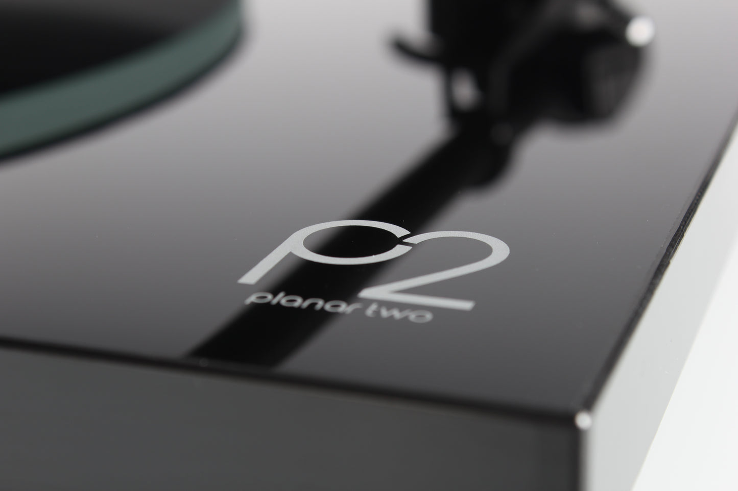 Product image for a Rega Planar 2 turntable in Gloss Black finish