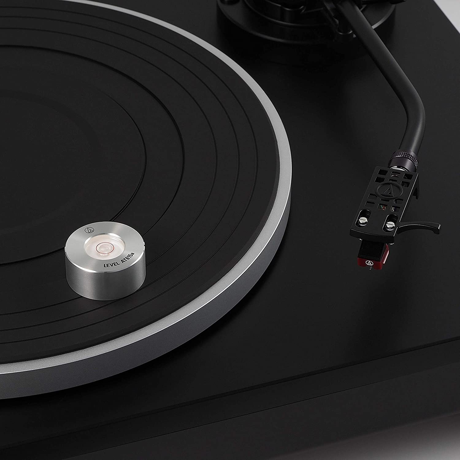 Product Image of the Audio Technica AT615a turntable leveller on a turntable