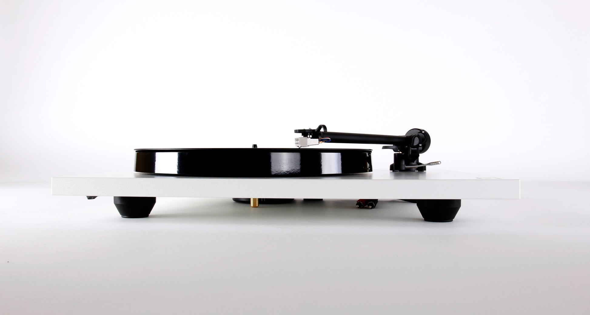 Product image for a Rega Planar 1 turntable in Matt White finish