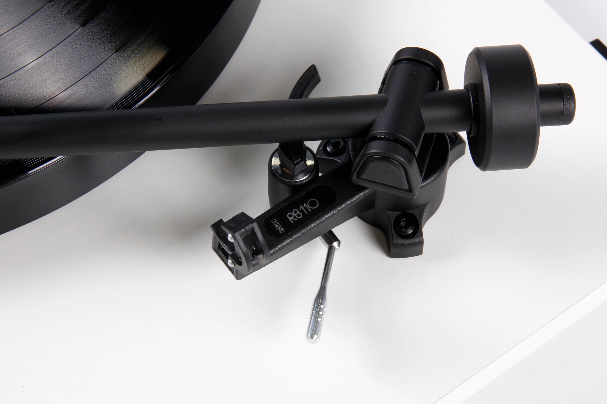 Product image for a Rega Planar 1 Plus turntable in Matt White finish