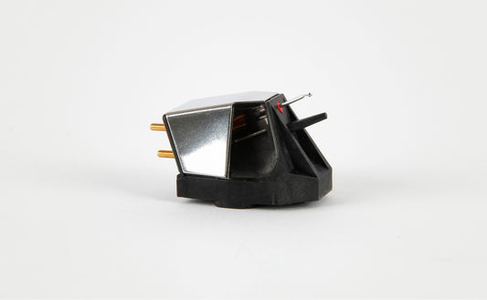 Product Image of a Rega ND5 Moving Magnet cartridge for a turntable.